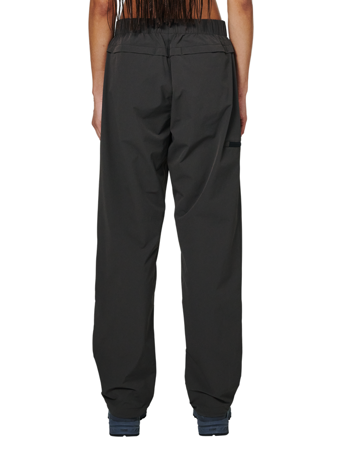 HALO TACTICAL PANTS, RAVEN, model