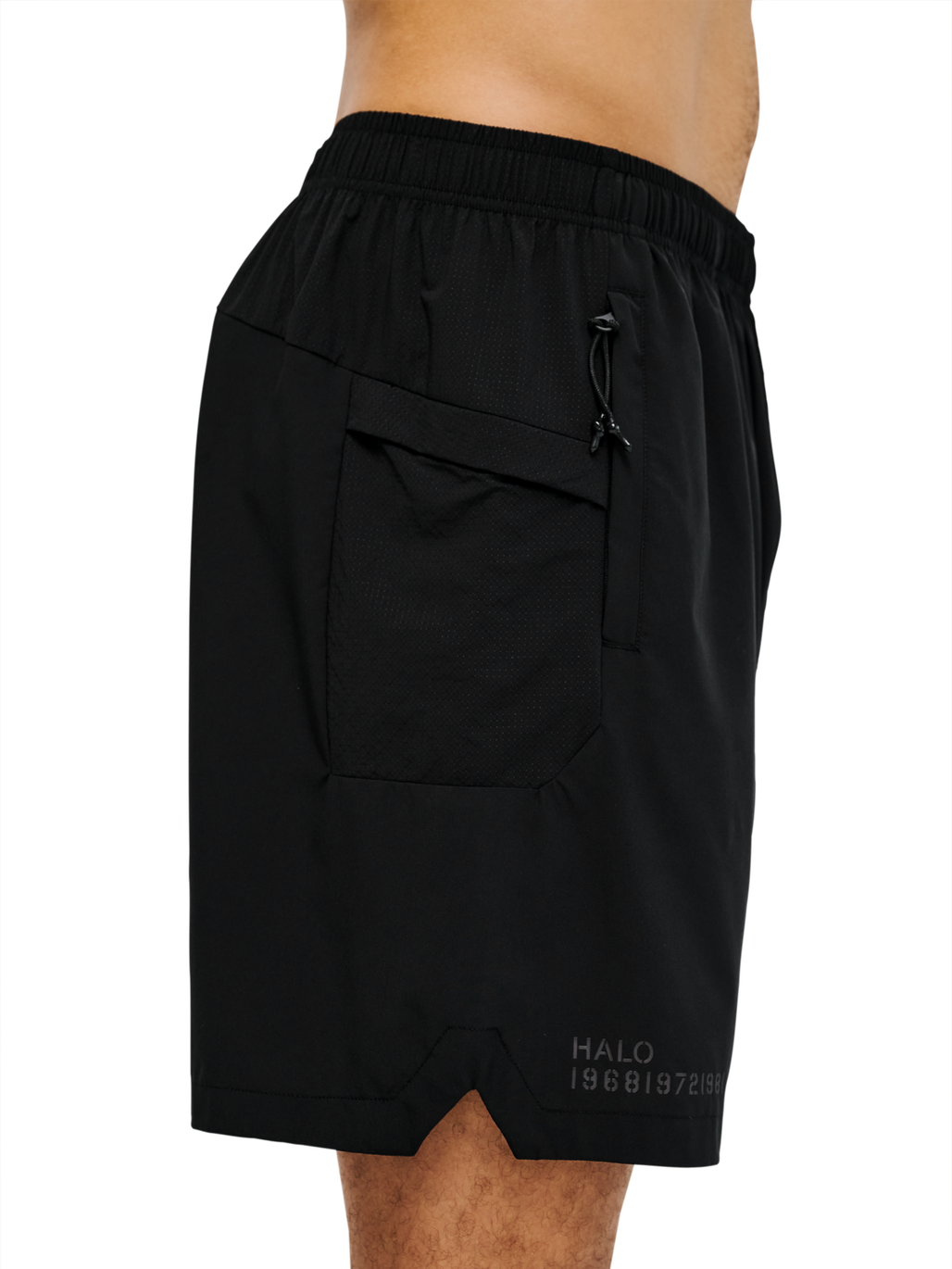 HALO SCOUT SHORTS, BLACK, model