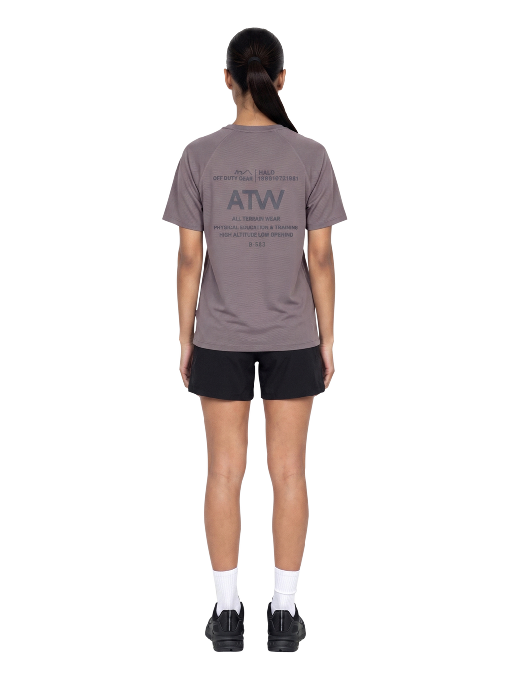 HALO SORONA T-SHIRT, SPARROW, model