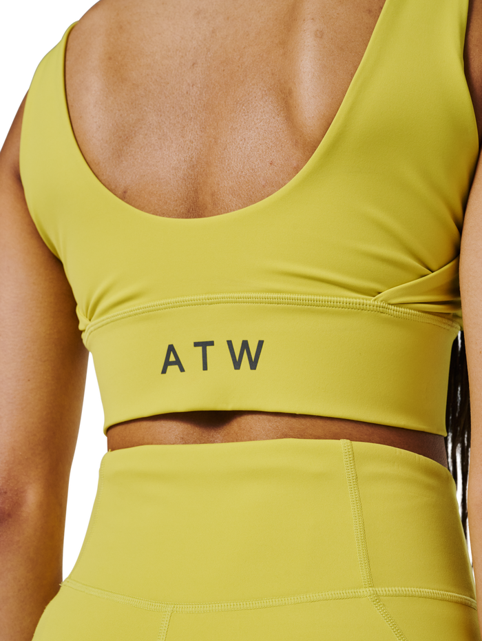 HALO WOMEN TRAINING BRA, WARM OLIVE, model