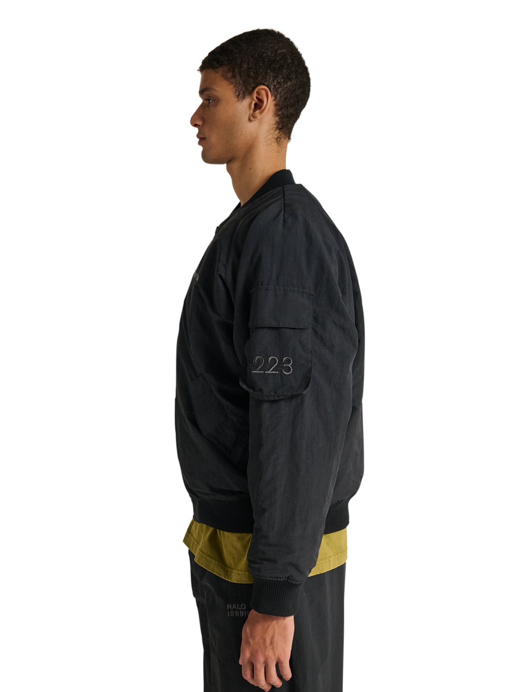 HALO CORDURA BOMBER, BLACK, model