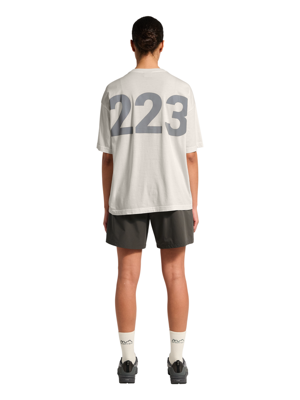 HALO DHOBI BOXY T-SHIRT, MARSHMALLOW, model