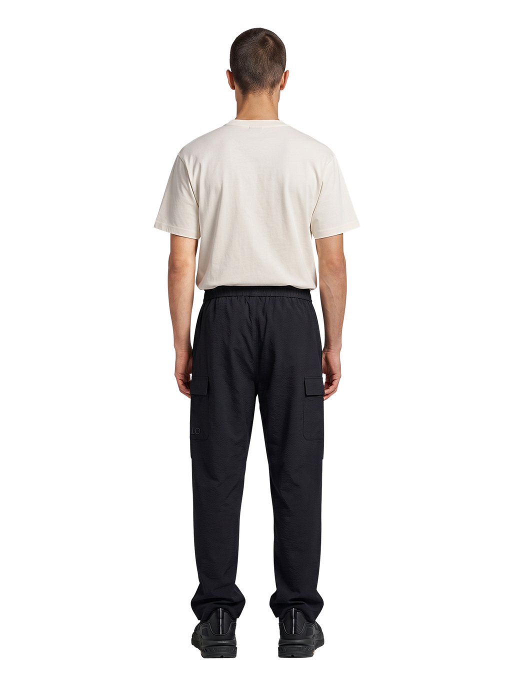 HALO ENHANCED RELAXED PANT, BLACK, model