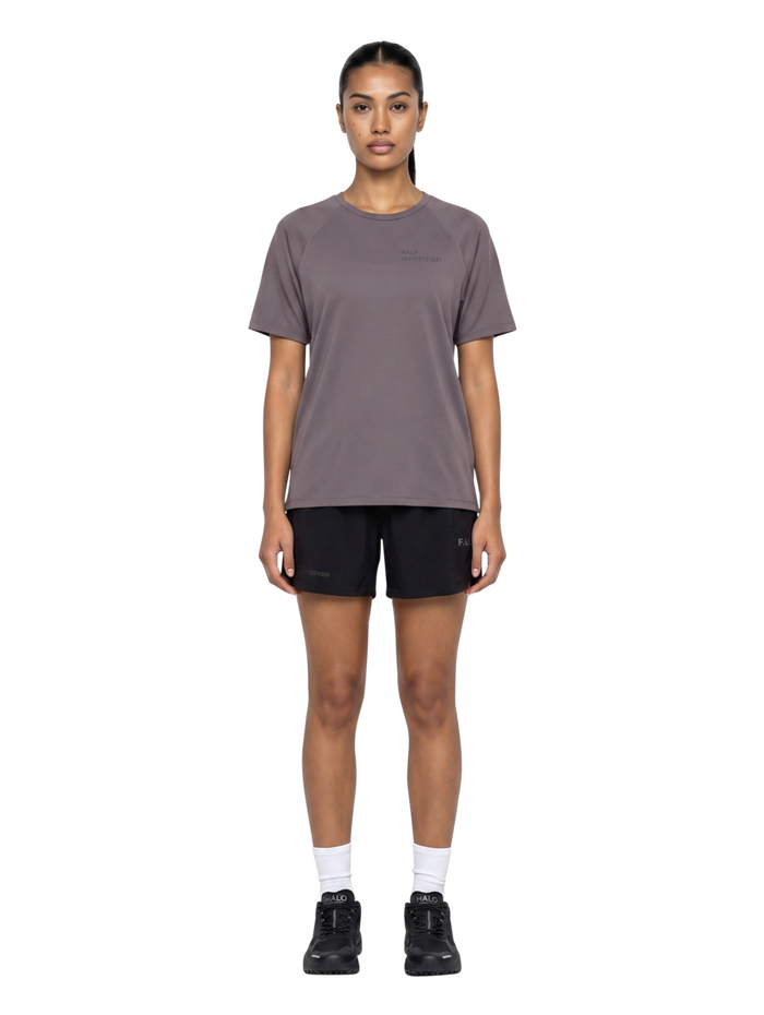 HALO SORONA T-SHIRT, SPARROW, model