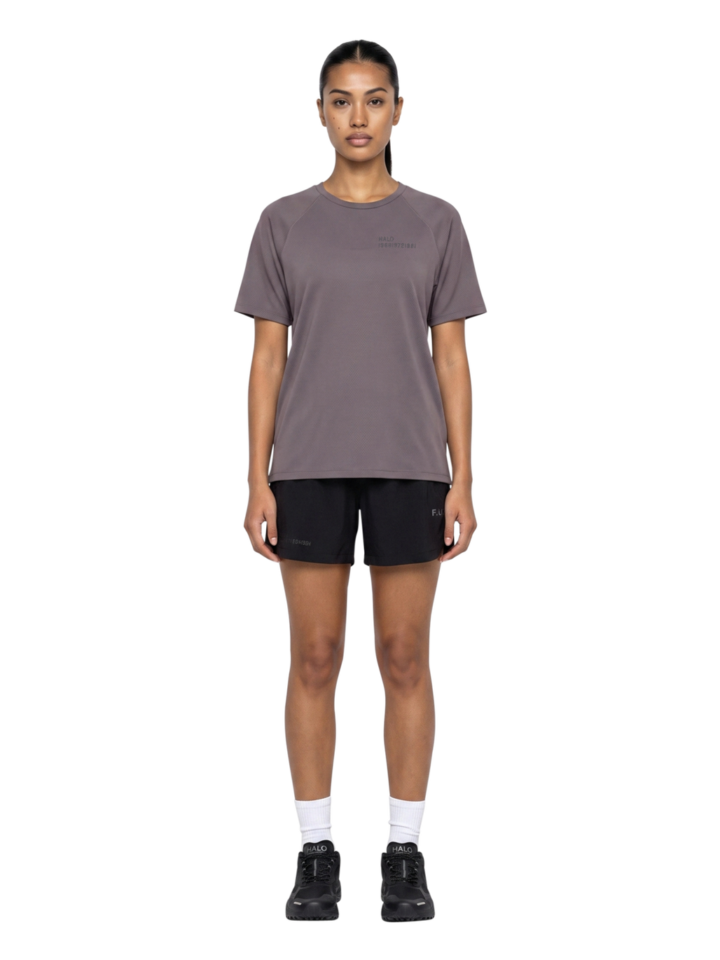 HALO SORONA T-SHIRT, SPARROW, model