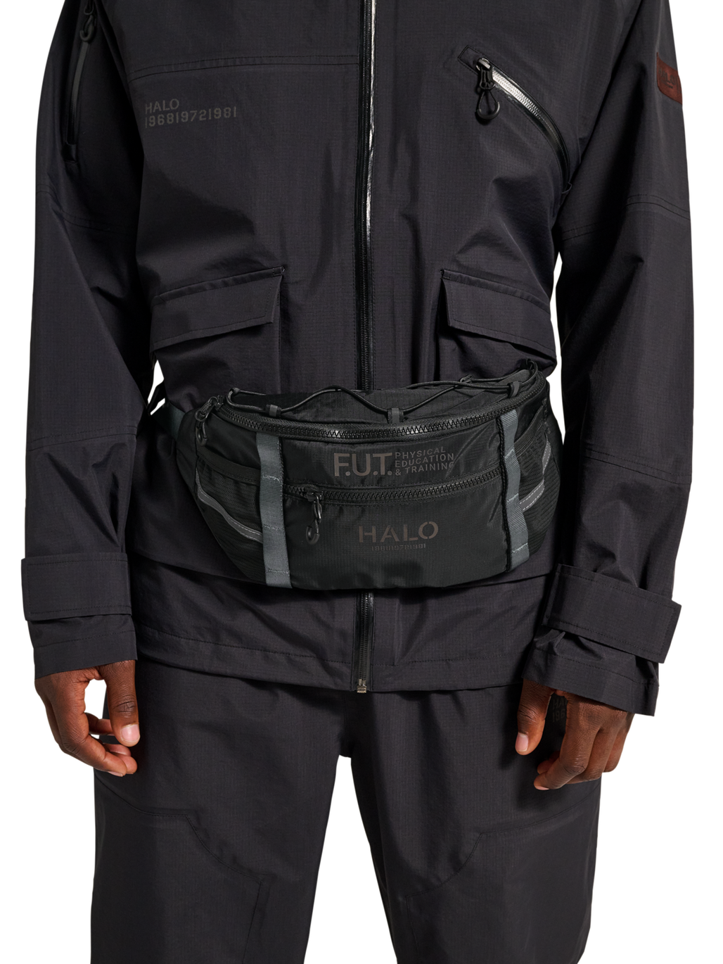 HALO UTILITY BUMBAG, BLACK, model