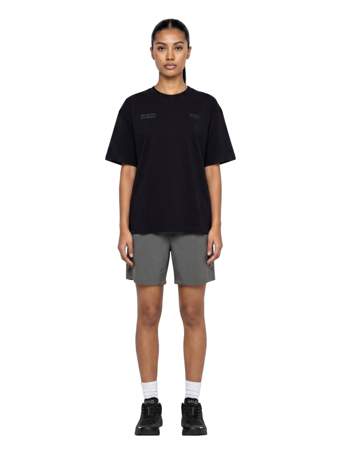 HALO GRAPHIC BOXY T-SHIRT, BLACK/RAVEN, model