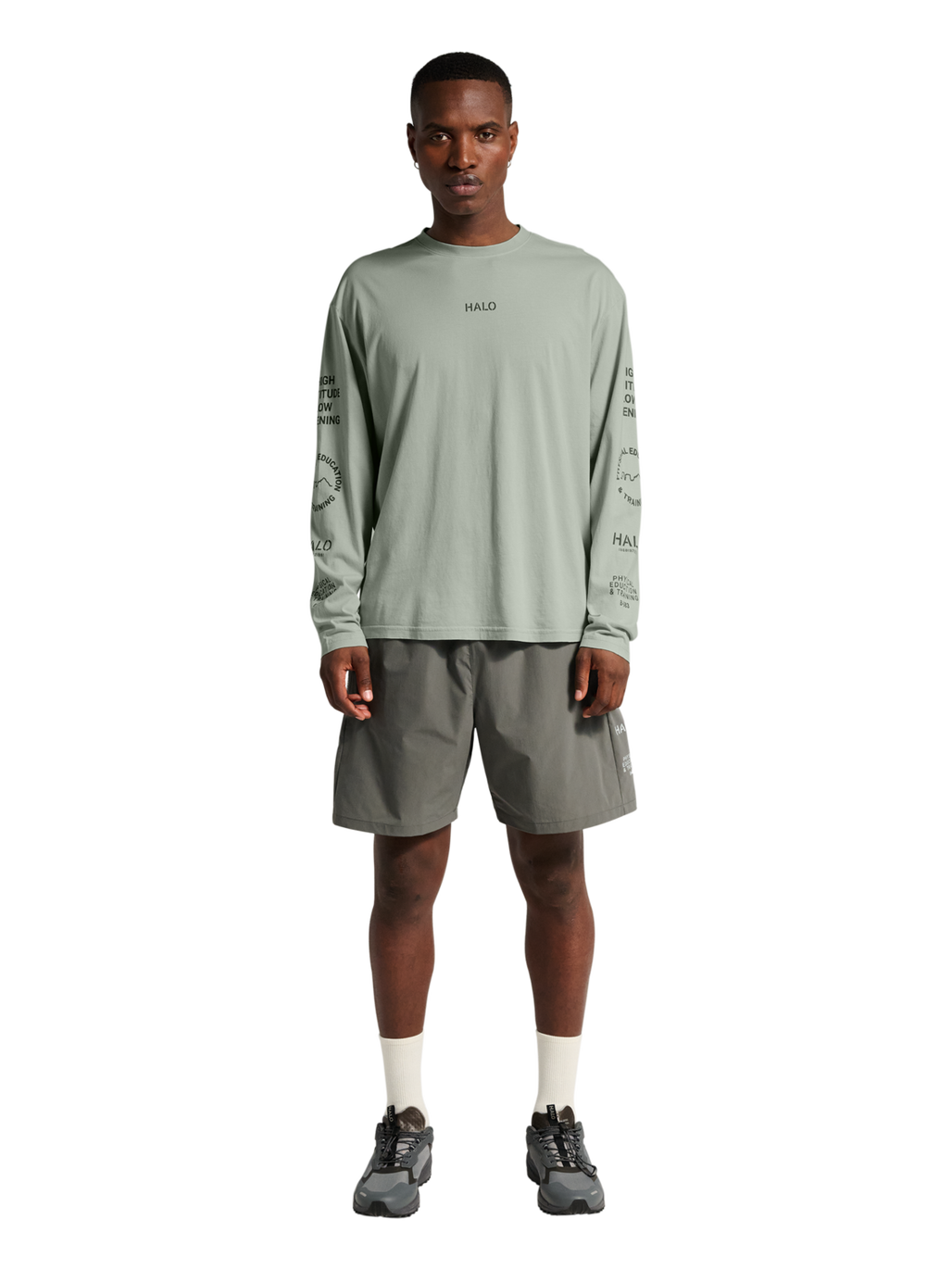 HALO GRAPHIC LOGO LONGSLEEVE, STORM GRAY, model