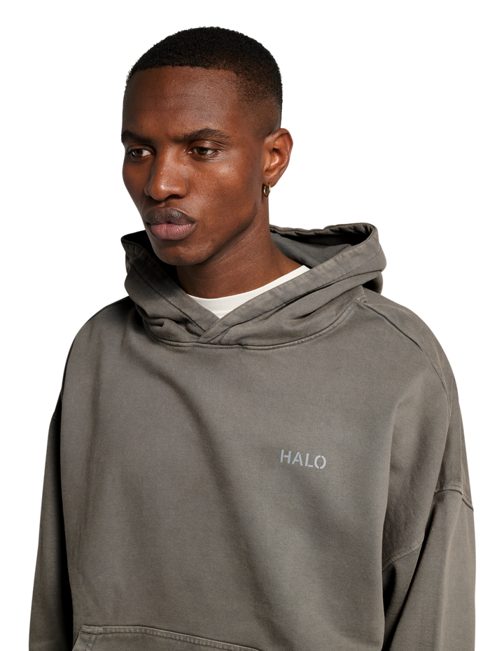 HALO DHOBI BOXY HOODIE, GUNMETAL, model
