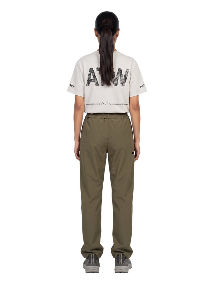 HALO TACTICAL PANTS, CAPERS, model