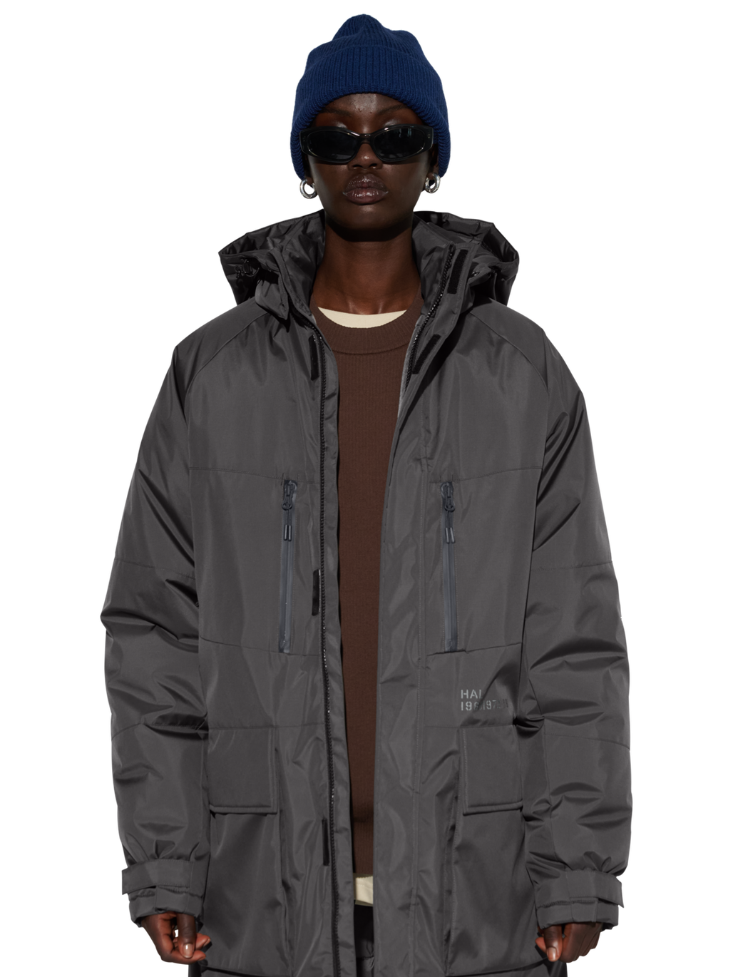 HALO SHIELD THERMOLITE PARKA, RAVEN, model