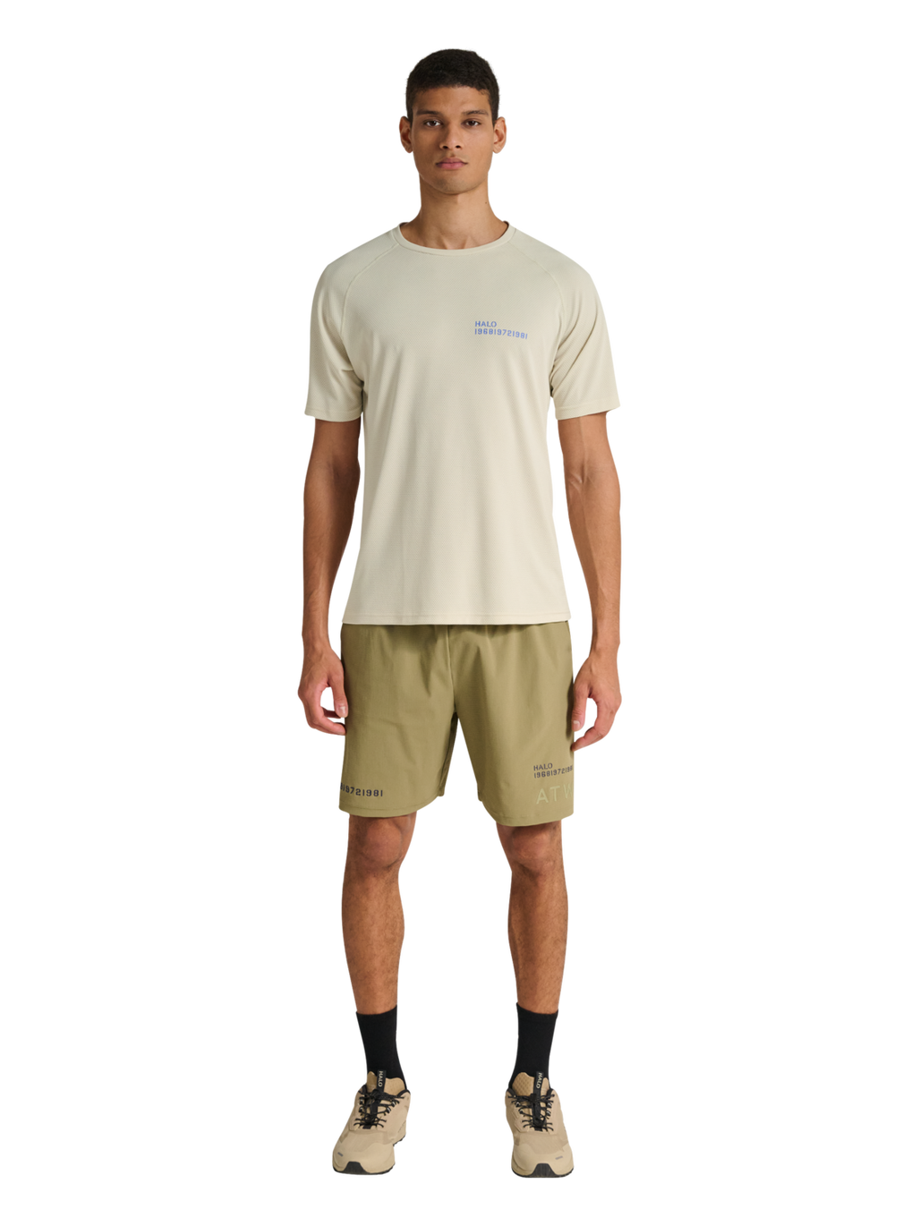 HALO SORONA T-SHIRT, TURTLEDOVE, model