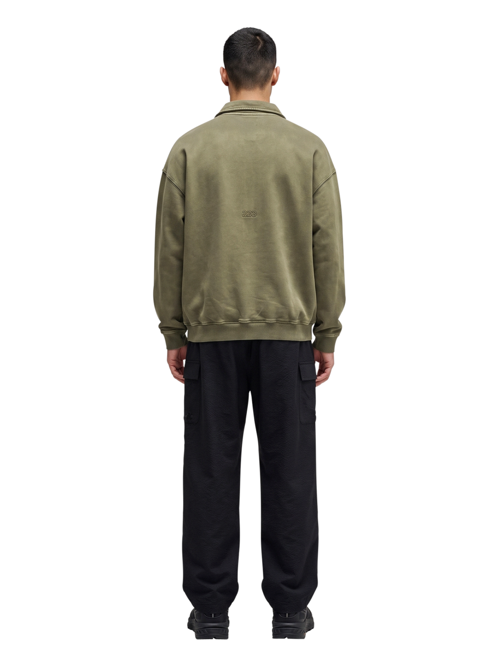 HALO BOXY POLO SWEAT, CAPERS, model