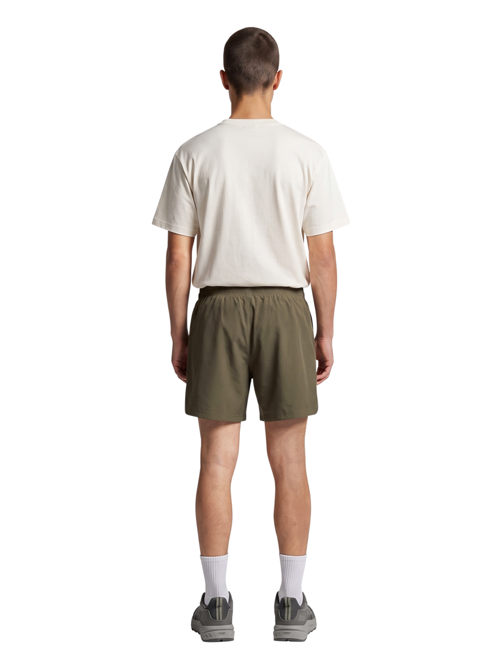 HALO SHORTS, CAPERS, model