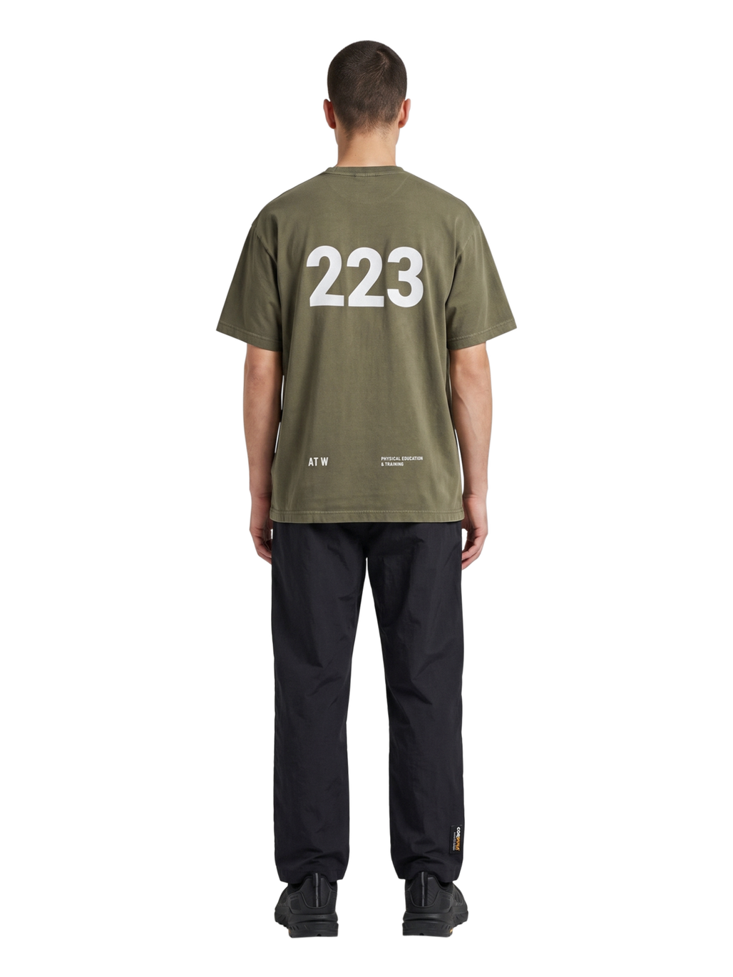 HALO GRAPHIC BOXY T-SHIRT, CAPERS/MARSHMALLOW, model