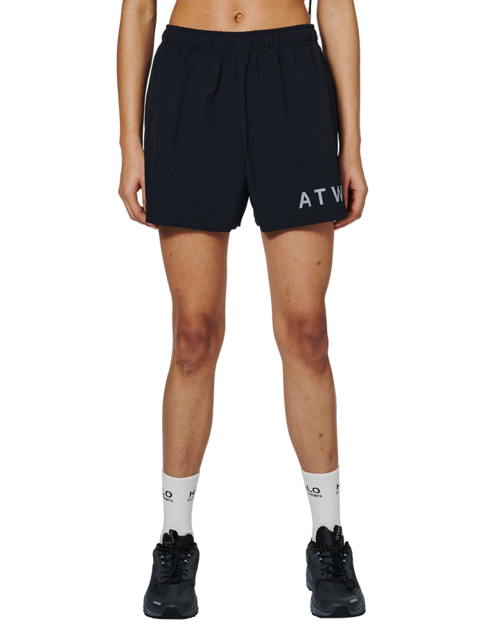 HALO SHORTS, BLACK, model