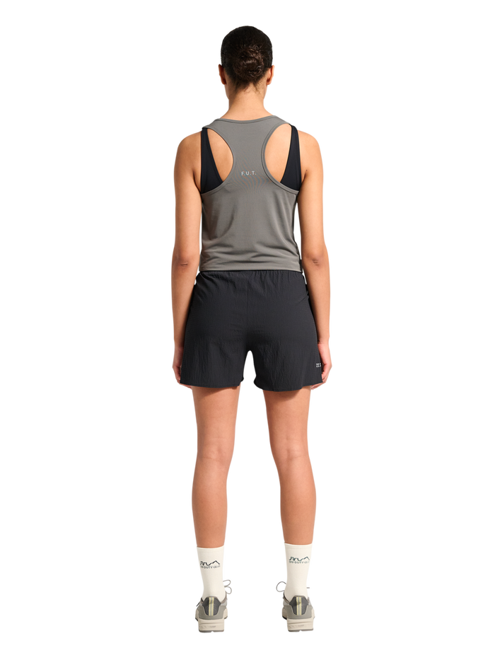 HALO WAFFLE TECH SHORTS, BLACK, model