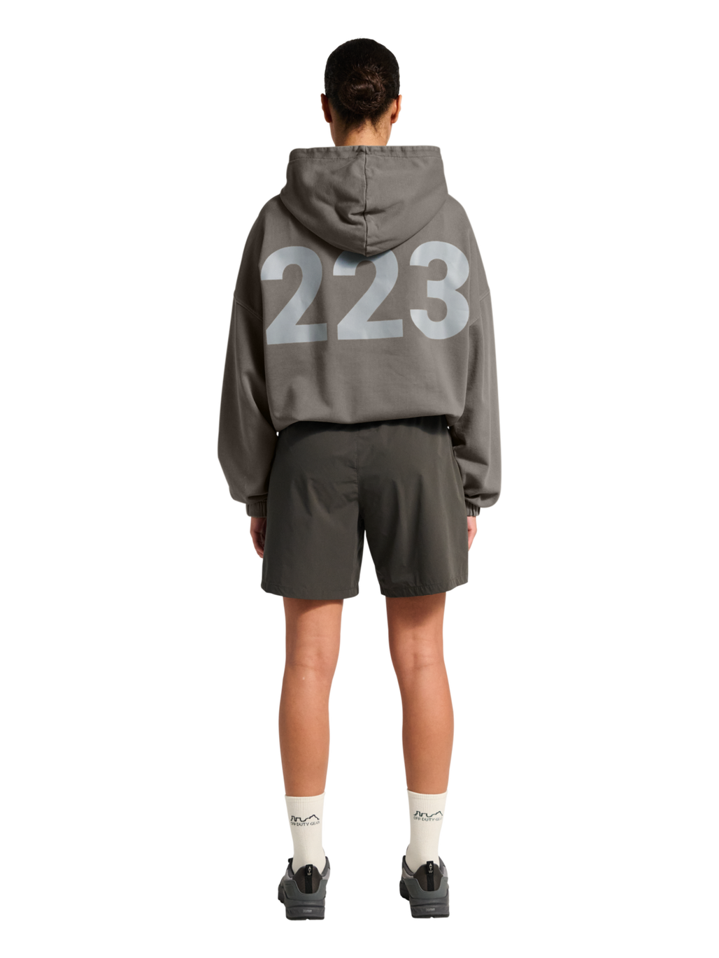 HALO DHOBI BOXY HOODIE, GUNMETAL, model