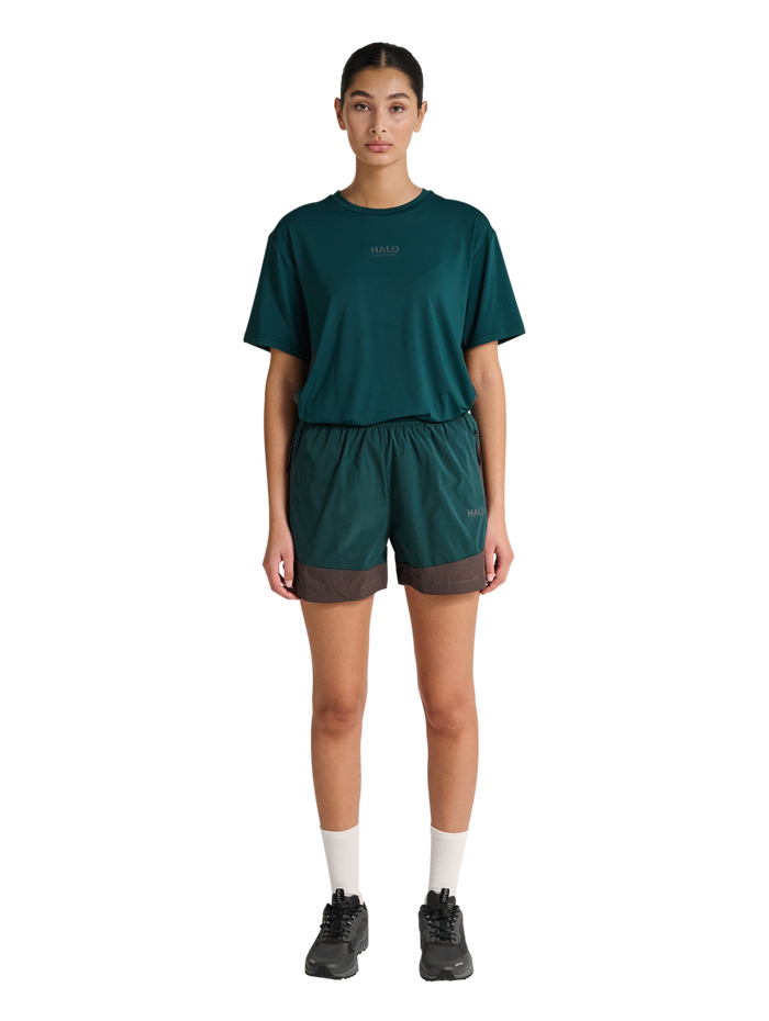 HALO DIVISION SHORTS, SEA MOSS, model